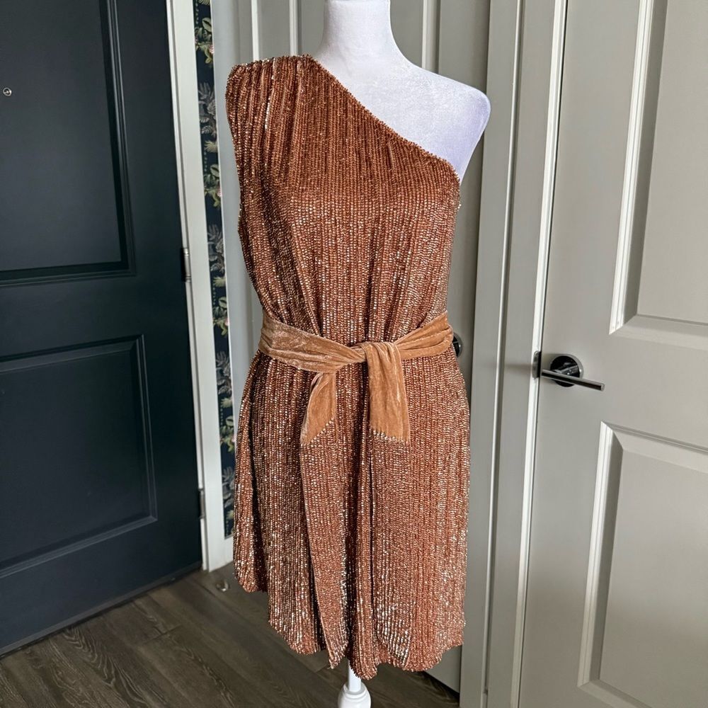 NWT Retrofete Ella One Shoulder Bronze Sequins Beaded Mini Party Dress Size M